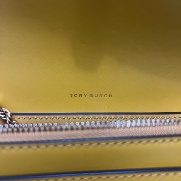 Tory Burch Eleanor Wallet On Chain - Golden Crest - Picture 3 of 5
